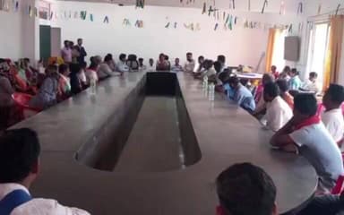 बोलबा: बोलबा प्रखंड कार्यालय में दनगद्दी पर्यटन समिति की बैठक, कई मुद्दों पर हुई चर्चा