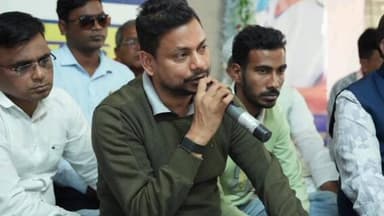 ডায়মন্ডহারবার ২: মগরাহাট পশ্চিম বিধানসভা কেন্দ্রে তৃণমূল কংগ্রেসের পক্ষ থেকে বর্ধিত কর্মীসভার আয়োজন উপস্থিত ডায়মন্ড হারবারের পর্যবেক্ষক