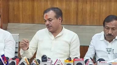 आ.राणाजगजितसिंह पाटील यांची महत्त्वपूर्ण विषयांवर पत्रकार परिषद
#dharashiv #tuljapur #tuljabhavanistatus #Ranajagjitsin...