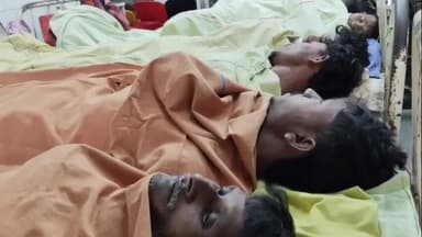 মাথাভাঙা ১: মাথাভাঙ্গা বৈরাগীর হাট গ্রাম পঞ্চায়েত ভারত বাংলাদেশ সীমান্ত এলাকায় ৬ জন বাংলাদেশিকে আটক করলো পুলিশ