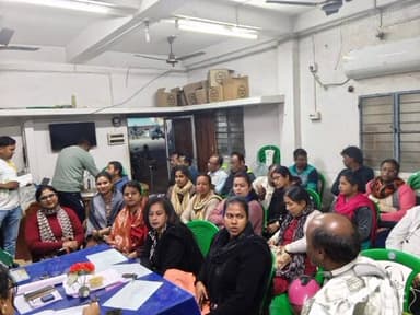 চুঁচুড়া-মগরা: দলীয় নেতৃত্বদের নিয়ে চুঁচুড়ায় বৈঠক করলেন বিধায়ক অসিত মজুমদার