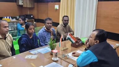 বজবজ ২: বজবজ ২ নম্বর ব্লকের সাধারণ মানুষের সমস্যা সমাধানের জন্য আলোচনা সভা করলেন পঞ্চায়েত সমিতির সভাপতি