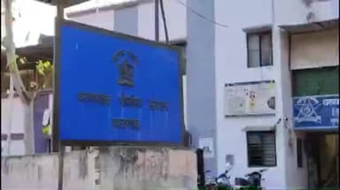 धरणगाव: धरणगावला भीषण अपघात; दोन दुचाकींची समोरासमोर धडक, तरुण जागीच ठार