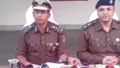 ରାଉରକେଲା ମ୍ୟୁନିସିପାଲଟି: ରାଉରକେଲା ପୋଲିସ ନିକଟରେ ଆତ୍ମସମର୍ପଣ କଲା ମାଓବାଦୀ ‘ପ୍ରଭୁ’, ନିଜ କାର୍ଯ୍ୟାଳୟରେ ପ୍ରତିକ୍ରିୟା ରଖିଲେ ଡିଆଇଜି