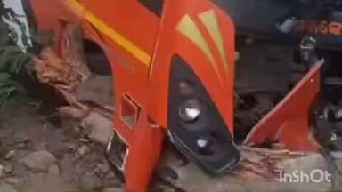 ମାଲକାନଗିରି: ମୋଟୁ ସୀମାନ୍ତରେ ଗଛକୁ ଧକ୍କା ଦେଲା ବସ