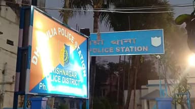 কৃষ্ণনগর ২: কৃষ্ণনগর দু’নম্বর ব্লকে শান্তিপূর্ণভাবে চলছে মাধ্যমিক পরীক্ষা, দ্বিতীয় দিনেও স্বস্তির ছবি