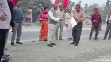 ফালাকাটা: জনবিরোধী কেন্দ্রীয় বাজেটের বিরোধিতা করে বাজেটের প্রতিলিপি পুড়িয়ে দিলেন আলিপুরদুয়ার ফালাকাটা রাজ্য সড়কে