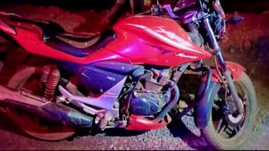 ଘସିପୁରା: ମାଟିଆଗୁଣ୍ଡି ପାଖରେ ବାଇକ୍ ଦୁର୍ଘଟଣାଗ୍ରସ୍ତ ହୋଇଛି ଯୁବକ ଗୁରୁତର