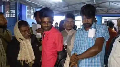 দাসপুর ১: কেশপুরে বৈঠক সেরে বাড়ি ফেরার পথে বিজেপি কর্মীদের বেধড়ক মার তৃণমূলের, 12 জন ভর্তি হাসপাতালে, বিজেপির sp অফিস ঘেরাও