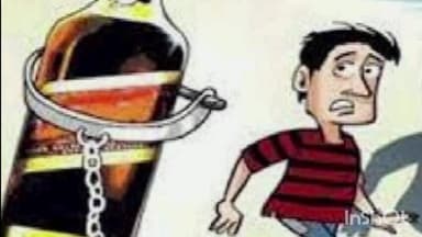 रत्नागिरी: शीळ येथील नदीकिनारी चालवण्यात येणाऱ्या गावठी हातभट्टी दारू धंद्यावर शहर पोलिसांची धाड