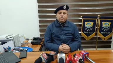 मैक्लोडगंज में 130 दिनों से अवैध तरीके से रह रहा था चीनी नागरिक #kangralive
धर्मशाला। कांगड़ा लाईव नेटवर्क अंतरराष्ट्र...