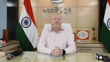 ଜଗତସିଂହପୁର: ୨୦୨୭ ଜନଗଣନା ନିମନ୍ତେ ଜିଲ୍ଲା ସ୍ତରୀୟ ଜନଗଣନା ଅଧିକାରୀ ଙ୍କ ସମୀକ୍ଷା ଏବଂ ପ୍ରଶିକ୍ଷଣ କାର୍ଯ୍ୟକ୍ରମ ରେ ଯୋଗଦେଇ ମତବ୍ୟକ୍ତ କଲେ ଜିଲ୍ଲାପାଳ