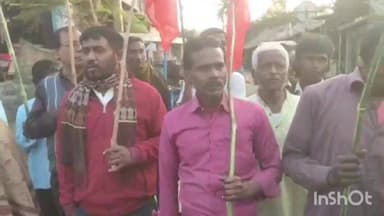 গলসি ২: গলসি ২নং ব্লকের শ্রমিক ক্ষেতমজুর ও কৃষক সংগঠনের যৌথ উদ্যোগে কুলবাড়িয়া বাজারে মিছিল ও পথসভা