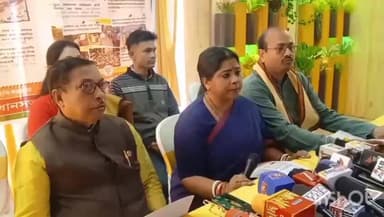 চুঁচুড়া-মগরা: চুঁচুড়ায় সাংবাদিক বৈঠক করে চুঁচুড়া বিধানসভার চার্জশিট পেশ করলো বিজেপি