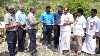 அருப்புக்கோட்டை: தமிழ்நாடு சட்டமன்றபேரவை மதிப்பீட்டுக் குழு அருப்புக்கோட்டை பகுதிகளில் பல்வேறு அரசுத்துறை சார்ந்த நடைபெற்றுவரும் பணிகளை நேரில்சென்று ஆய்வு மேற்கொண்டனர்