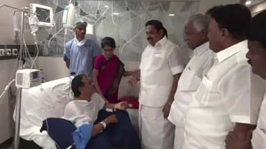 எழும்பூர்: அப்பல்லோ மருத்துவமனையில் அனுமதிக்கப்பட்டுள்ள எச் ராஜாவை நேரில் சந்தித்து நலம் விசாரித்த எடப்பாடி பழனிச்சாமி