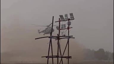 ବିଶୋଇ: ଦାଣ୍ଡବୋଷ ଏଆରଷ୍ଟ୍ରିପ ରେ ହେଲିକପ୍ଟର ଯୋଗେ ରାଇରଙ୍ଗପୁର ପହଞ୍ଚିଲେ ରାଷ୍ଟ୍ରପତି; ମୁଖ୍ୟମନ୍ତ୍ରୀ ଓ ରାଜ୍ୟପାଳ କଲେ ସ୍ଵାଗତ