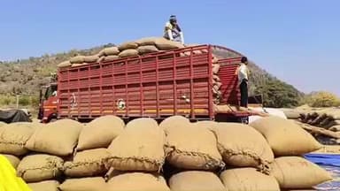 ନୂଆପଡା: ନୂଆପଡ଼ା ଜିଲ୍ଲାରେ ୭୭ ଟି ମଣ୍ଡି ଦ୍ଵାରା ଧାନ ସଂଗ୍ରହ ପ୍ରକ୍ରିୟା ଜାରି ନେଇ ନୂଆପଡ଼ା ଜିଲ୍ଲା ପ୍ରଶାସନର ସୂଚନା