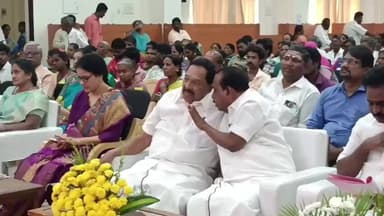 காஞ்சிபுரம்: மக்கள் நல்லுறவ மைய கூட்டுறங்கில் 581 பயனாளிகளுக்கு நலத்திட்ட உதவிகளை கைத்தறி மற்றும் துணை நூல் துறை அமைச்சர் காந்தி வழங்கினார்