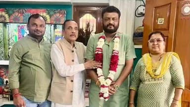 સંખેડા: નવનિયુક્ત જિલ્લા ભાજપ મહામંત્રીએ ધારાસભ્ય જિલ્લા પંચાયત પ્રમુખ સહિત આગેવાનો સાથે મુલાકાત કરી.