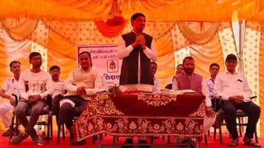 છોટાઉદેપુર: ભીખાપુરા ખાતે સમાજ શિક્ષણ શિબિર યોજાઈ, ધારાસભ્ય રાજેન્દ્રસિંહ રાઠવા ઉપસ્થિત રહ્યા.