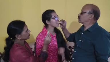 टाटीझरिया: एक ही आंगन के दो बच्चों ने रोशन किया नाम, बेटी जेआरएफ तो बेटा प्रोफेसर बनने को तैयार