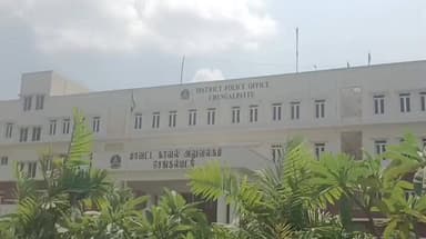 செங்கல்பட்டு: தர்பூசணி குறித்துஅவதூறு பரப்பியர்கள் மீதுநடவடிக்கை எடுக்க வலியுறுத்தி மாவட்ட காவல் கண்காணிப்பாளர் அலுவலகத்தில் விவசாய சங்கத்தினர் புகார்மனு அளித்தனர்