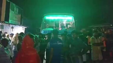 கண்டச்சிபுரம்: திடீரென விடுமுறை அறிவித்த அரகண்டநல்லூர் ஒழுங்குமுறை விற்பனை கூட நிர்வாகம்; நள்ளிரவில் சாலை மறியலில் ஈடுபட்ட விவசாயிகளால் போக்குவரத்து பாதிப்பு.