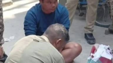 কালচিনি: কালচিনি থানার পুলিশ ও আবগারি বিভাগের যৌথ অভিযানে বাজেয়াপ্ত প্রচুর চোলাই ও মদ তৈরির উপকরণ, গ্রেফতার ৩