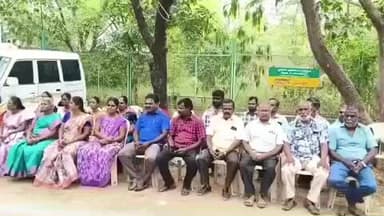 விருதுநகர்: ஆட்சியர் அலுவலக வளாகத்தில் தமிழ்நாடு அரசு கிராம உதவியாளர்கள் மாநில சங்கம் சார்பில் காத்திருப்பு போராட்டம்