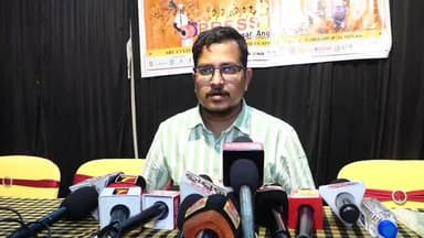 ଛେଣ୍ଡିପଦା: ନାଲକୋରେ ଆଦିବାସୀ ମହୋତ୍ସବ ନେଇ ମିଶ୍ରପଡ଼ାରେ ସାମ୍ୱାଦିକ ସମ୍ମିଳନୀରେ ପ୍ରତିକ୍ରିୟା ରଖିଲେ ସା ପରିଚୟ ଗ୍ରୁପର ସଦସ୍ୟ