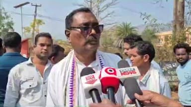 ସଦର: କଳାହାଣ୍ଡି ର ତହସିଲ ଅଫିସ ସମ୍ମୁଖରେ ଉତ୍ତେଜନା ପରିସ୍ଥିତି