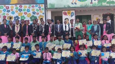 कैरो: पीएमश्री राजकीय कृत मध्य विद्यालय नवाडी पाड़ा में स्वर्ण जयंती वार्षिकोत्सव धूमधाम से संपन्न, बच्चों ने दी प्रस्तुति