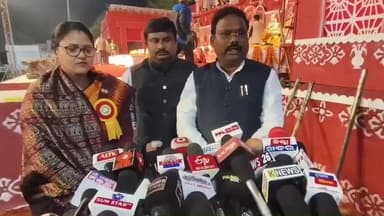 ନୂଆପଡା: ଖଡିଆଳ ସ୍ଥିତ ଖଡିଆଳ ମହୋତ୍ସବରେ ମୁଖ୍ୟ ଅତିଥି ଭାବରେ ଯୋଗଦେଇ ପ୍ରତିକ୍ରିୟା ରଖିଲେ ମତ୍ସ୍ୟ ଓ ପଶୁସମ୍ପଦ ବିକାଶ ମନ୍ତ୍ରୀ ଗୋକୁଳାନନ୍ଦ ମଲ୍ଲିକ