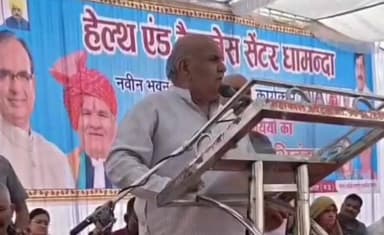 सीहोर: धामंदा में मंत्री करण सिंह वर्मा का धमकी भरा वीडियो, कहा- लाडली बहनाएं नहीं आईं तो नाम कटेंगे