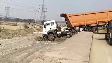 ସୁକିନ୍ଦା: ଗୋବରଘାଟି ପାଖ ୫୩ ନଂ ଜାତୀୟ ରାଜପଥରେ ଟ୍ରିପ ଟ୍ରଲର ଦୁର୍ଘଟଣାଗ୍ରସ୍ତ