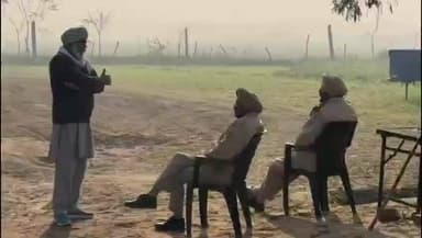 ਜਲਾਲਾਬਾਦ: ਜਲਾਲਾਬਾਦ ਦੇ ਪਿੰਡ ਘੇਰੂਵਾਲਾ ਵਿਖੇ ਕਿਸਾਨ ਆਗੂ ਨੂੰ ਪੁਲਿਸ ਨੇ ਕੀਤਾ ਡਿਟੇਨ