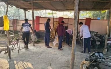 ಕಾರವಾರ: "ಸ್ವಚ್ಛತೆ ಆರೋಗ್ಯದ ಮೊದಲ ಹೆಜ್ಜೆ" ಕಾರ್ಯಕ್ರಮದಡಿ ಜಿಲ್ಲೆಯ ಎಲ್ಲಾ ಪೊಲೀಸ್ ಠಾಣೆ ಹಾಗೂ ಆವರಣಗಳ ಸ್ವಚ್ಛತಾ ಕಾರ್ಯಕ್ರಮ