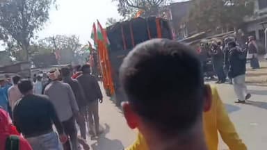 #जहानागंज के #सुहवल में उमड़ा जन सैलाब #सूबेदार प्रेम शंकर चतुर्वेदी की अश्रुपूरित #विदाई गुंजा #अमर रहे के गगन भेदी नार...