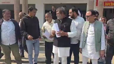 खलीलाबाद: फॉर्म-7 के दुरुपयोग का आरोप लगाते हुए कांग्रेस जिलाध्यक्ष प्रवीण चंद्र पांडे ने डीएम को ज्ञापन दिया, FIR की मांग की