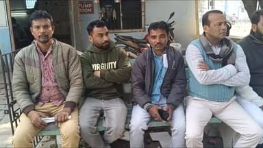 ইংরেজবাজার: পথ দুর্ঘটনায় স্ত্রী ও ছেলের মৃত্যু! মৃতদেহ মালদা মেডিকেল কলেজ হাসপাতালের মর্গে রেখে শুনানি কেন্দ্রে ছুটলেন স্বামী