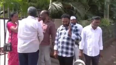 యర్రగుంట్ల: కడప మున్సిపల్ హైస్కూల్ మెయిన్ ఉన్నత పాఠశాల ఇన్ఛార్జ్ HM ఆత్మహత్యాయత్నం