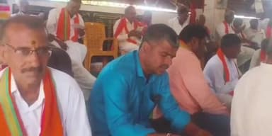 జుక్కల్: జక్కాపూర్ లో శ్రీ ఆంజనేయ స్వామి మూడో వార్షికోత్సవం, 41 సార్లు హనుమాన్ చాలీసా పారాయణం చేయడంతో భక్తి పారవశ్యమైన దేవాలయం