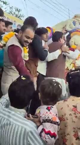 गैस से भरे गुब्बारे में ब्लास्ट की एक और घटना
#MP के #उज्जैन में #बीजेपी के मंच पर उस वक्त अफरा तफरी मच गई