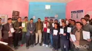 चकराता: त्यूणी में मैक्सी और टैक्सी यूनियन के चालकों को पढ़ाया गया यातायात का पाठ