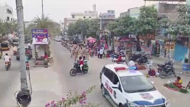 మున్సిపాలిటీ ఎన్నికల నేపథ్యంలో తూప్రాన్ టౌన్ లో ప్లాగ్ మార్చ్