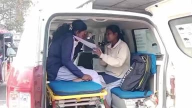 হবিবপুর: সামু হেমব্রম হাইস্কুলে পরীক্ষা কেন্দ্রে মাধ্যমিক পরীক্ষার শেষ মুহূর্তে অসুস্থ এক পরীক্ষার্থী