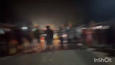 হিলি: বালুরঘাটের সাংসদ তথা প্রবীণ অর্থনীতিবিদ অশোক লাহিড়ী কে অপমানের জেরে হিলি থানা ও ৫১২ নম্বর জাতীয় সড়কে বিজেপির পথ অবরোধ