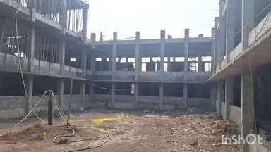 सारंगढ़ में निर्माण कार्यों का कलेक्टर ने किया औचक निरीक्षण, गुणवत्ता व तेजी के दिए निर्देश