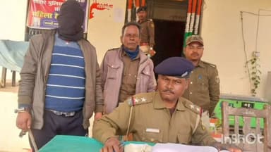 सोनबरसा: बसनहीं पुलिस ने देसी कट्टा, मैगजीन और 6 जिंदा कारतूस किए बरामद, गुप्त सूचना पर हुई कार्रवाई